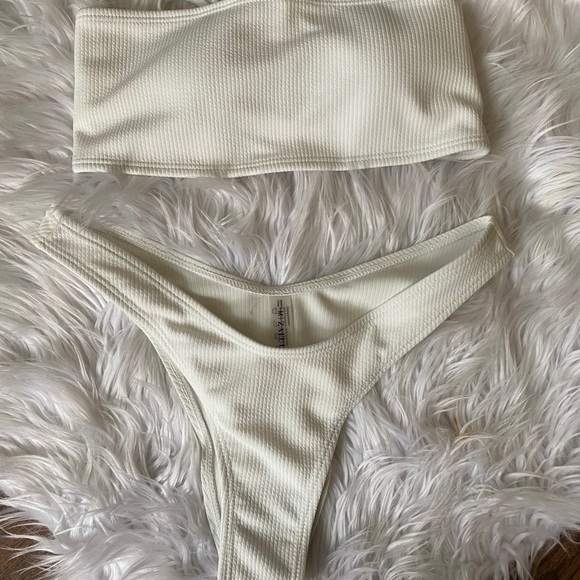 Zaful white Bikini - Picture 3 of 3